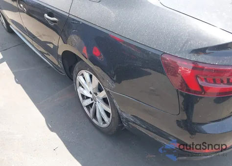 2018 Audi A4 2.0T Tech Ultra Premium/2.0T Ultra Premium из США, поврежденный, VIN WAUKMAF4XJA194736